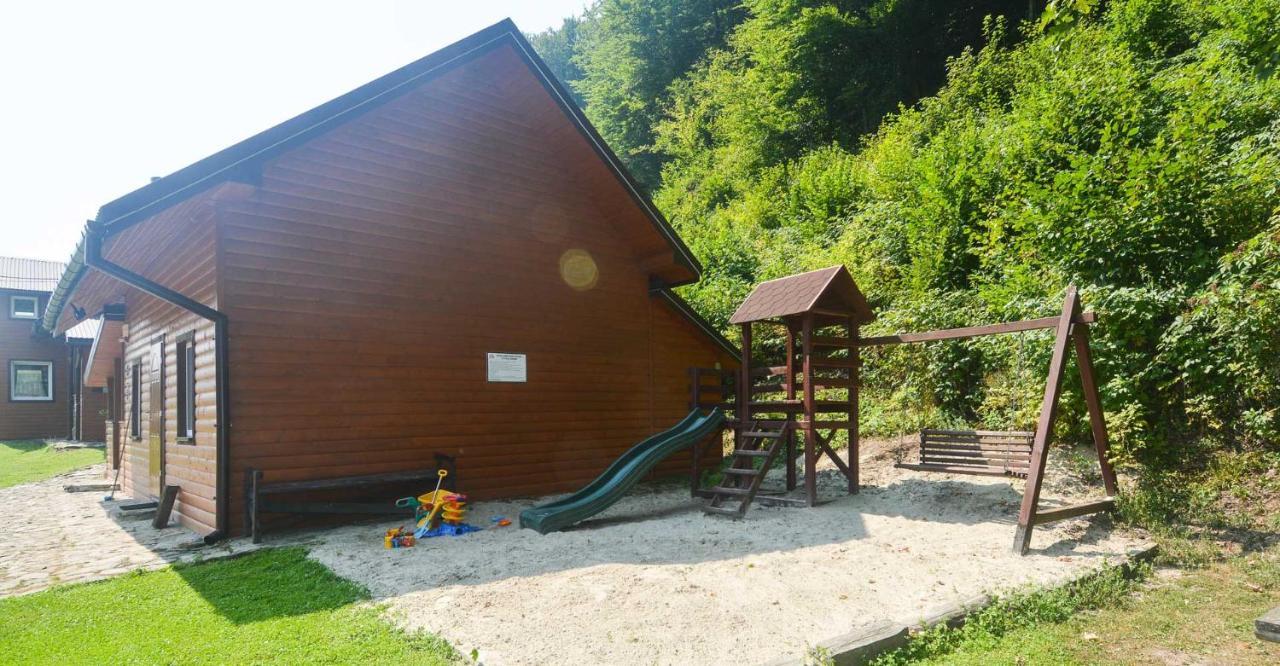Villa Bieszczadzki Klin Bklin à Cisna Extérieur photo